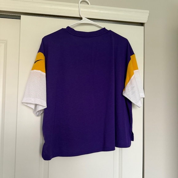 NFL Nike Dri-Fit Purple Cropped Minnesota Vikings Tee - Size L - Picture 3 of 3